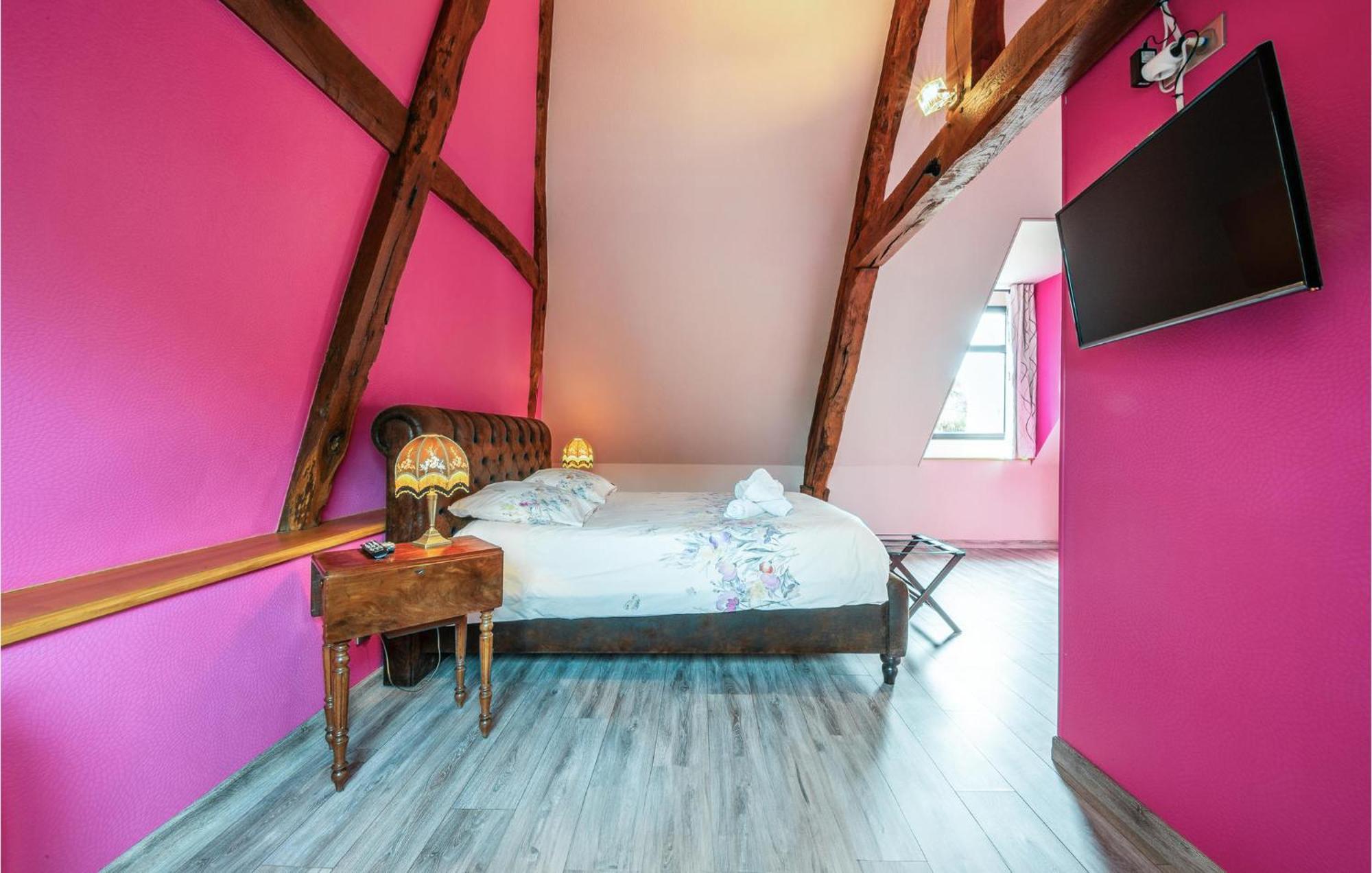 Stunning Home In Paluel With Wifi Exteriör bild